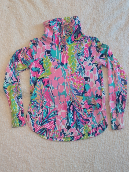 Lilly Pulitzer Tops - Lilly Pulitzer Mock Turtleneck Top | Women's XS | Pink Tropical Print